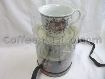 Disney Wonderland 2 Tea Cups and Saucers Box Set
