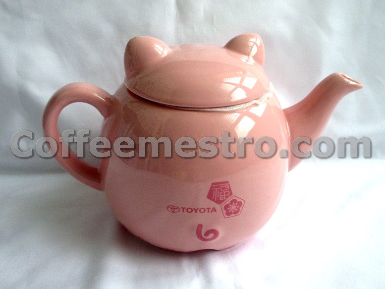 Toyota Hong Kong Pig Graphic Ceramic Teapot Set Limited Edition